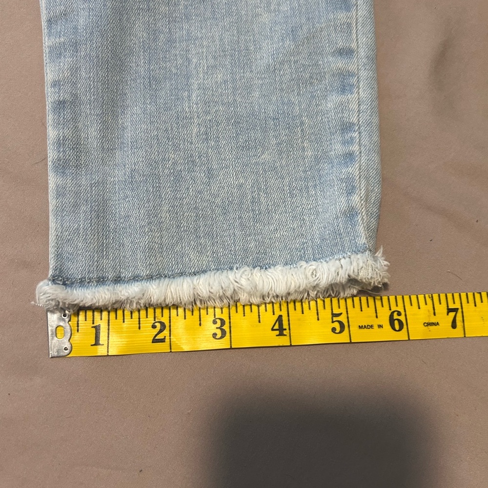 NWT 7 For All Mankind Jen7 Light Wash Cropped Skinny Frayed Jeans Size 6 - Picture 15 of 15
